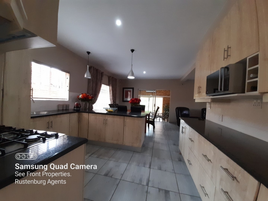 4 Bedroom Property for Sale in Safari Gardens North West